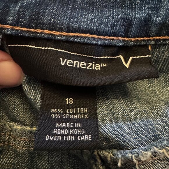 Venezia Denim Maxi Skirt Size 18 Cotton & Spandex Blend Blue Back Pocket & Slit - Picture 3 of 8